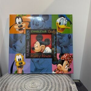 Disney Mickey Mouse and Friends Deluxe Post Bound Scrapbook Album NWT